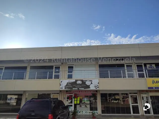 Commercial space in Los Guayos – 4