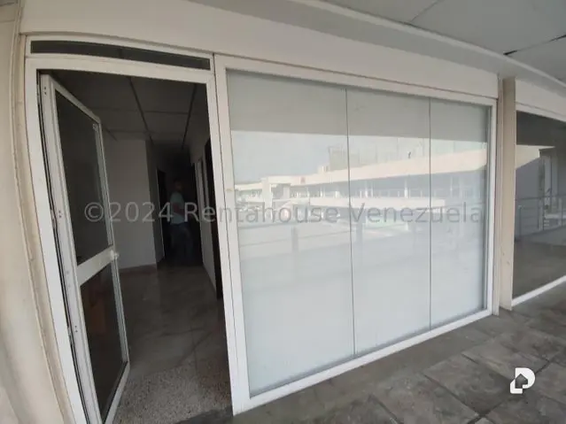 Commercial space in Los Guayos – 6