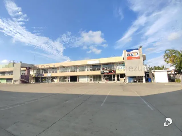Commercial space in Los Guayos – 21