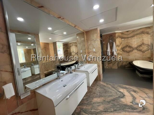 Apartamento en Altamira, Caracas – 10