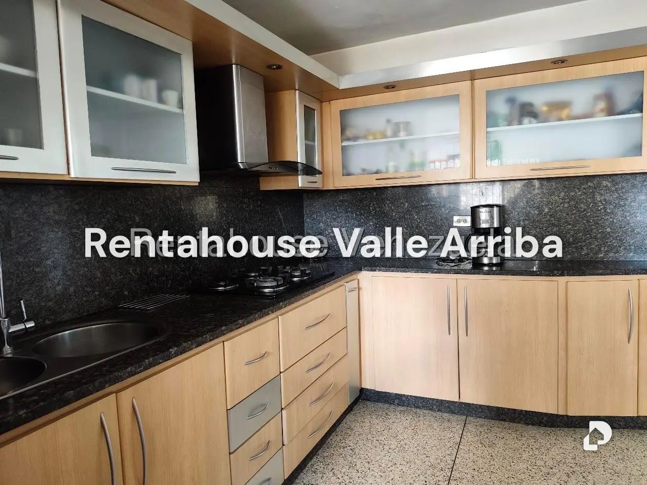 Apartamento en Parroquia Santa Teresa, Caracas – 15
