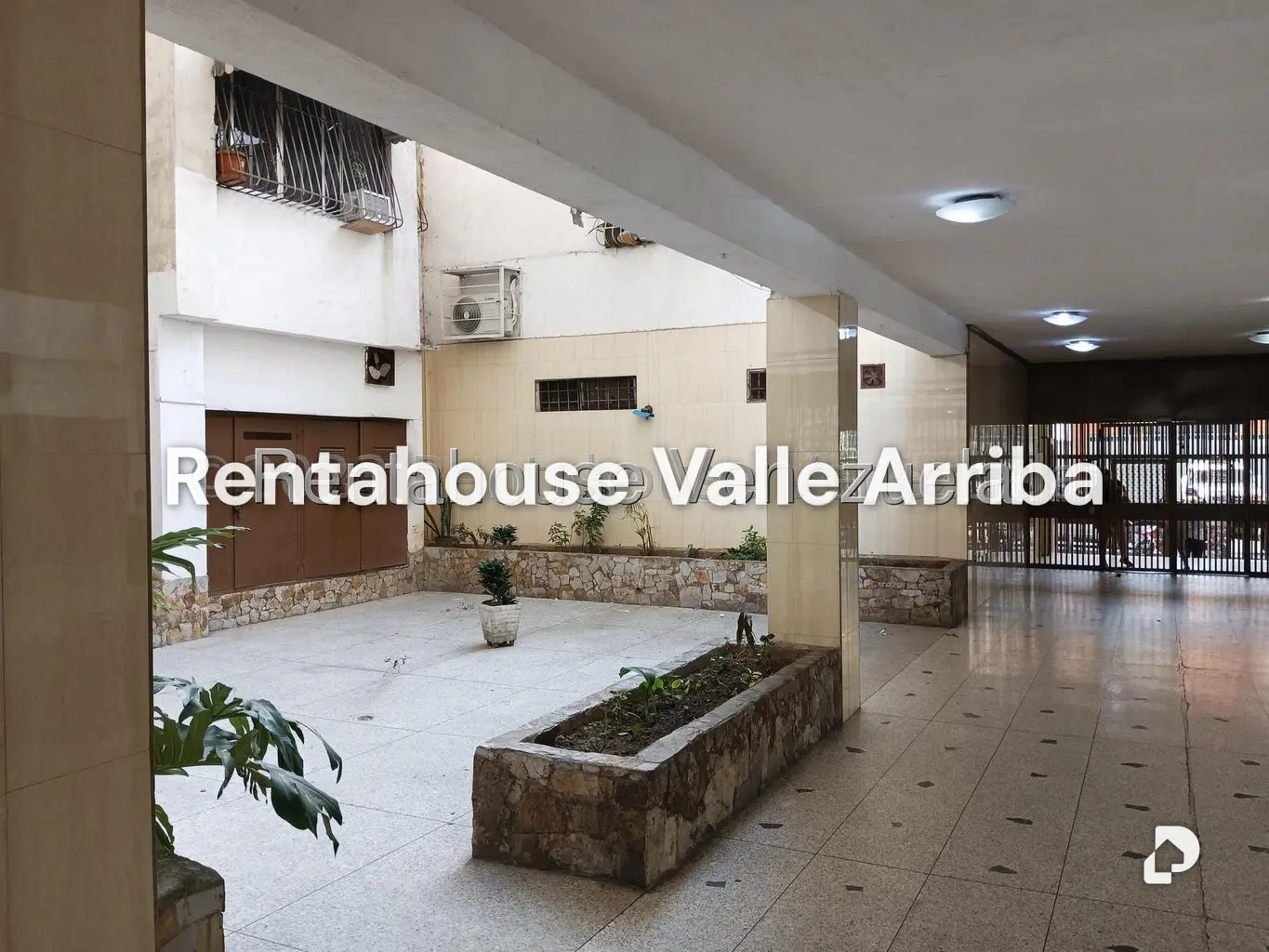 Apartamento en Parroquia Santa Teresa, Caracas – 4