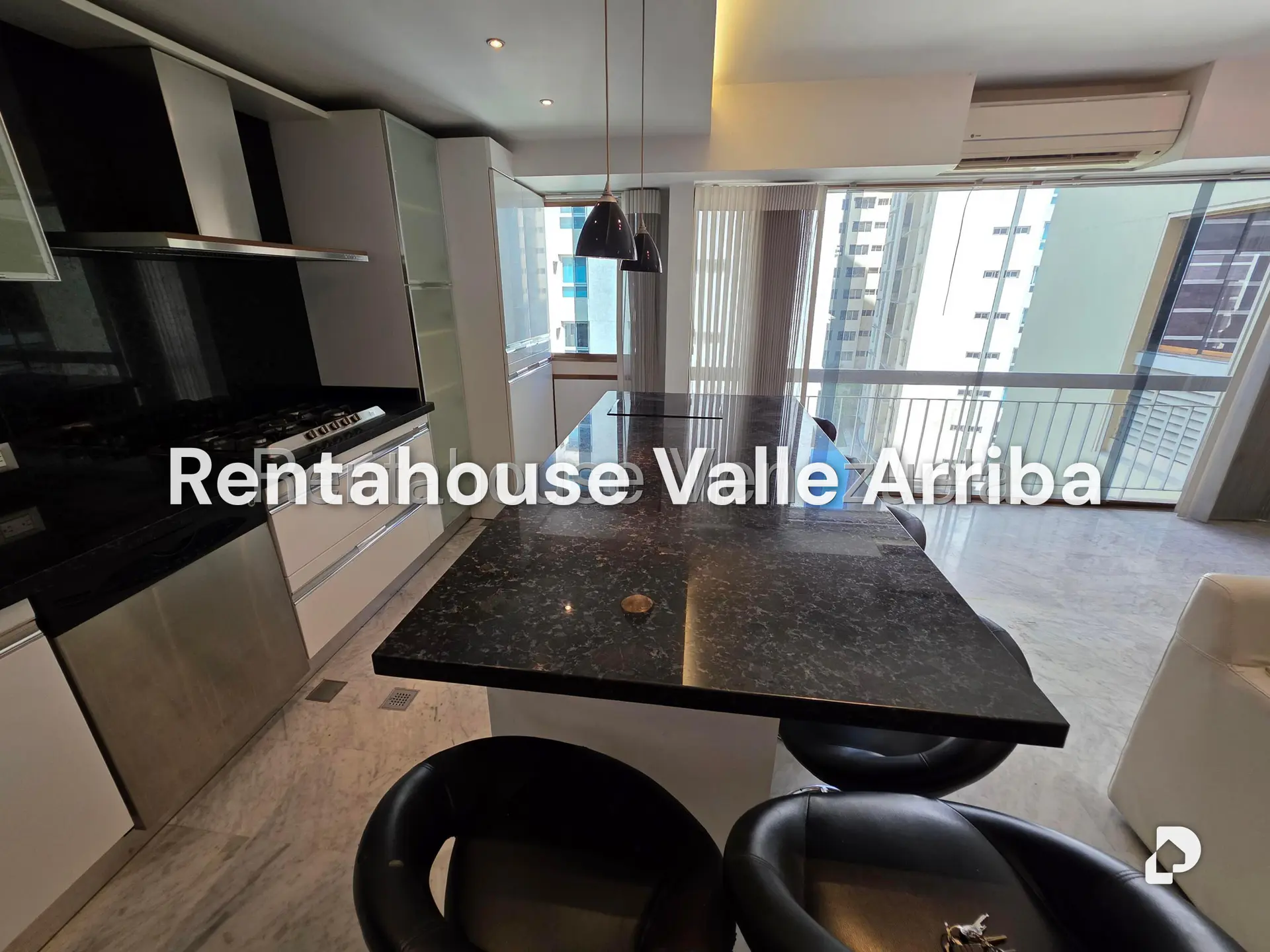 Apartment in Campo Alegre, Caracas – 12