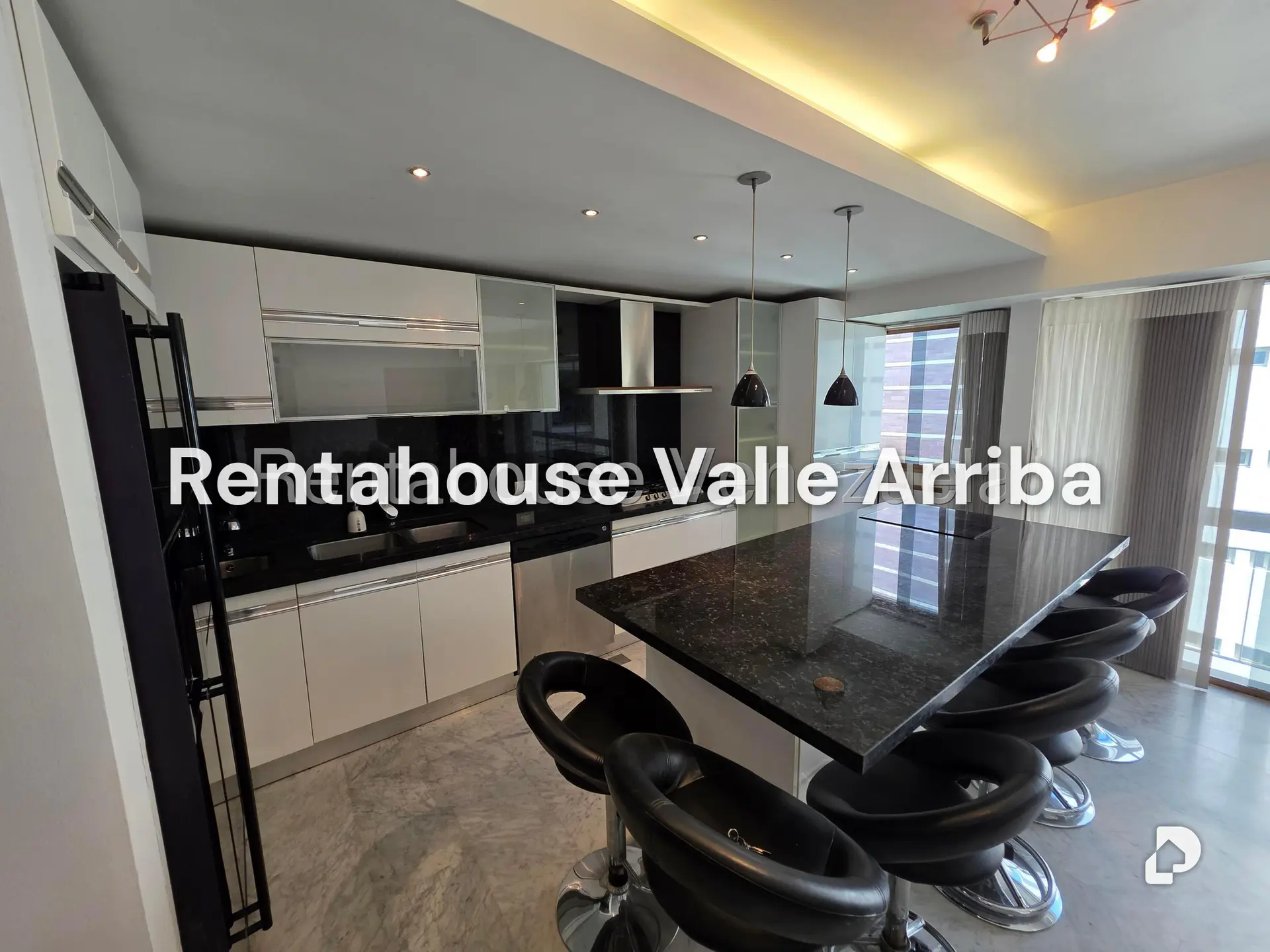 Apartment in Campo Alegre, Caracas – 11