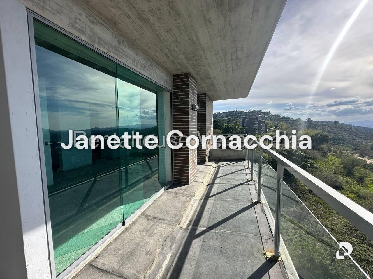 Apartamento en Alto Hatillo, Caracas – 17