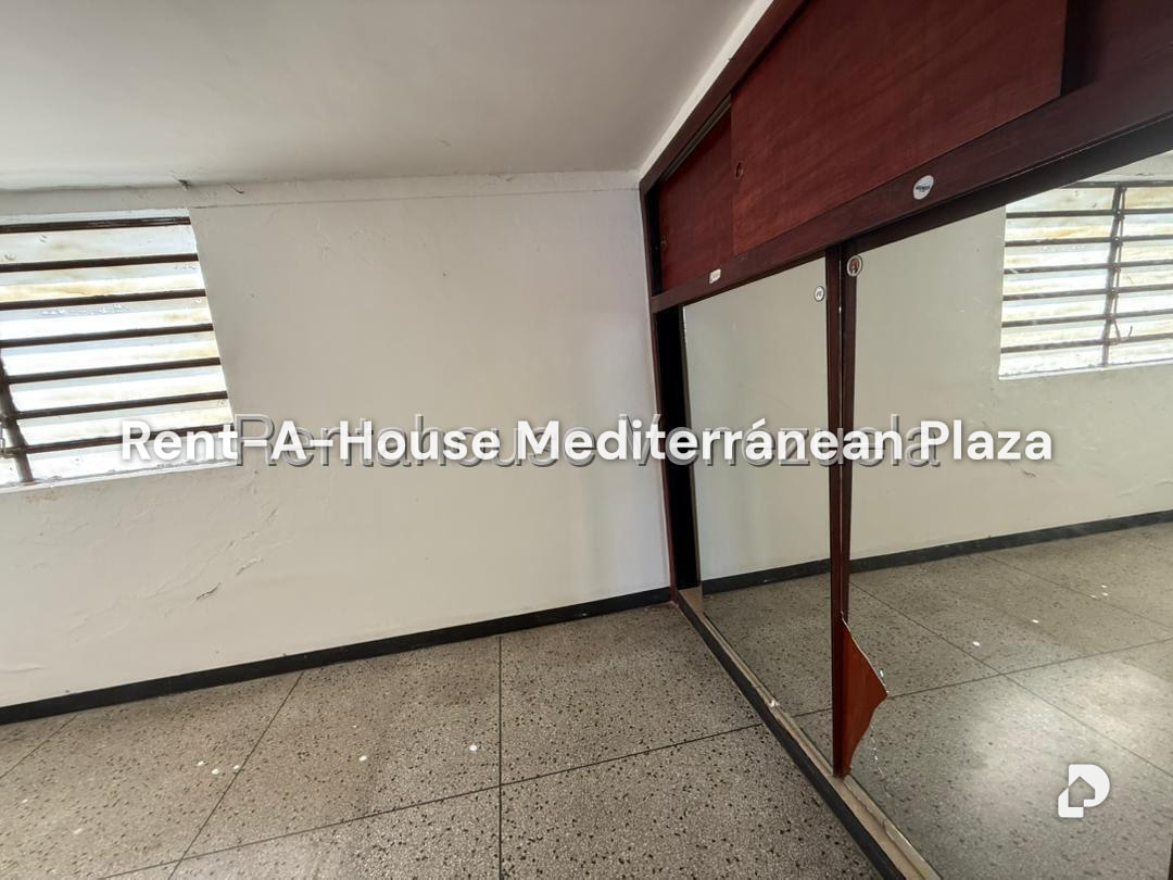 Local comercial en Santa Cecilia, Valencia – 26