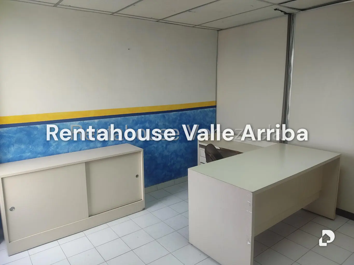Local comercial en La Urbina, Caracas – 11