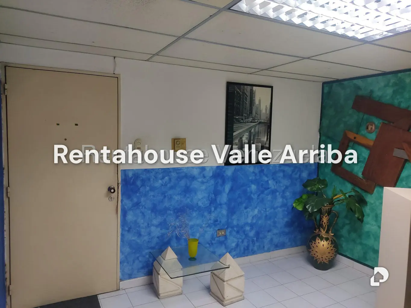 Local comercial en La Urbina, Caracas – 2