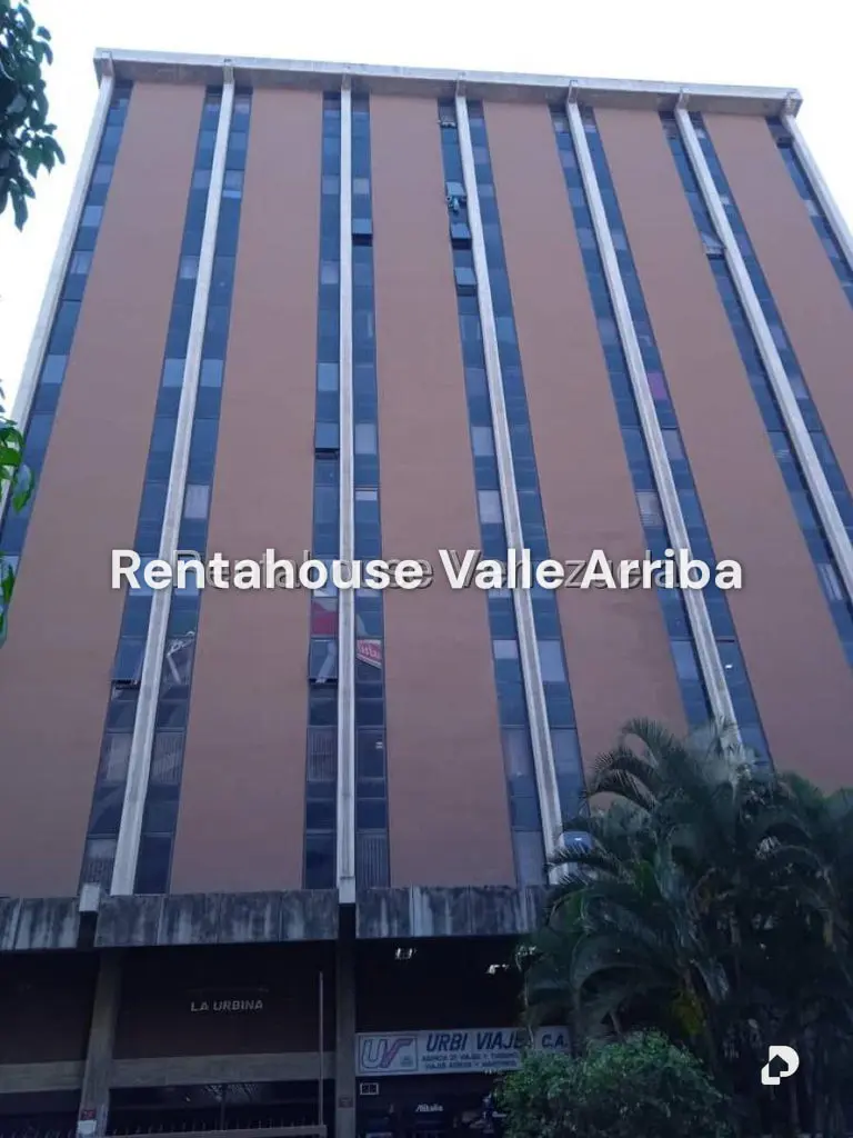 Local comercial en La Urbina, Caracas – 1
