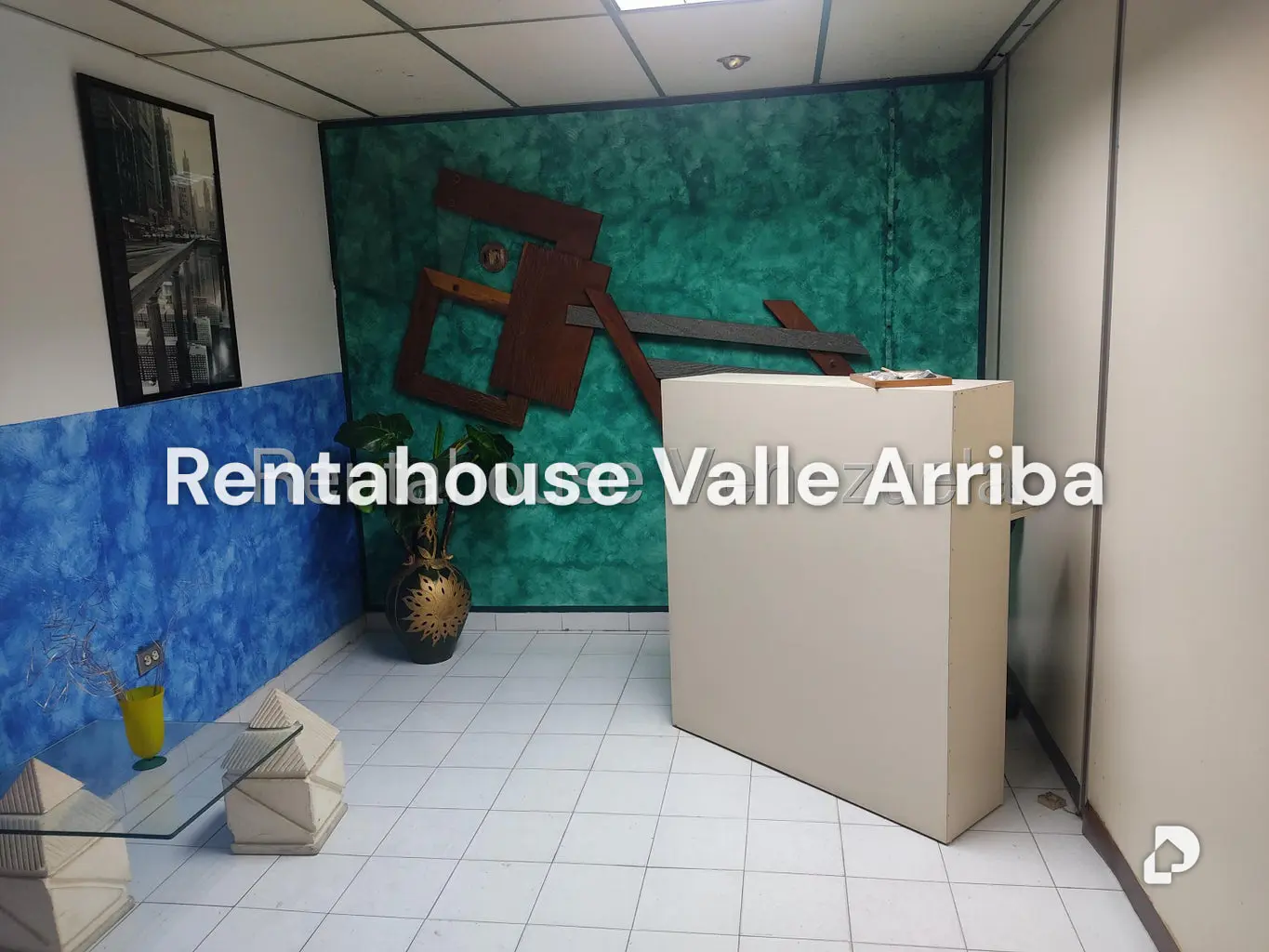 Local comercial en La Urbina, Caracas – 3