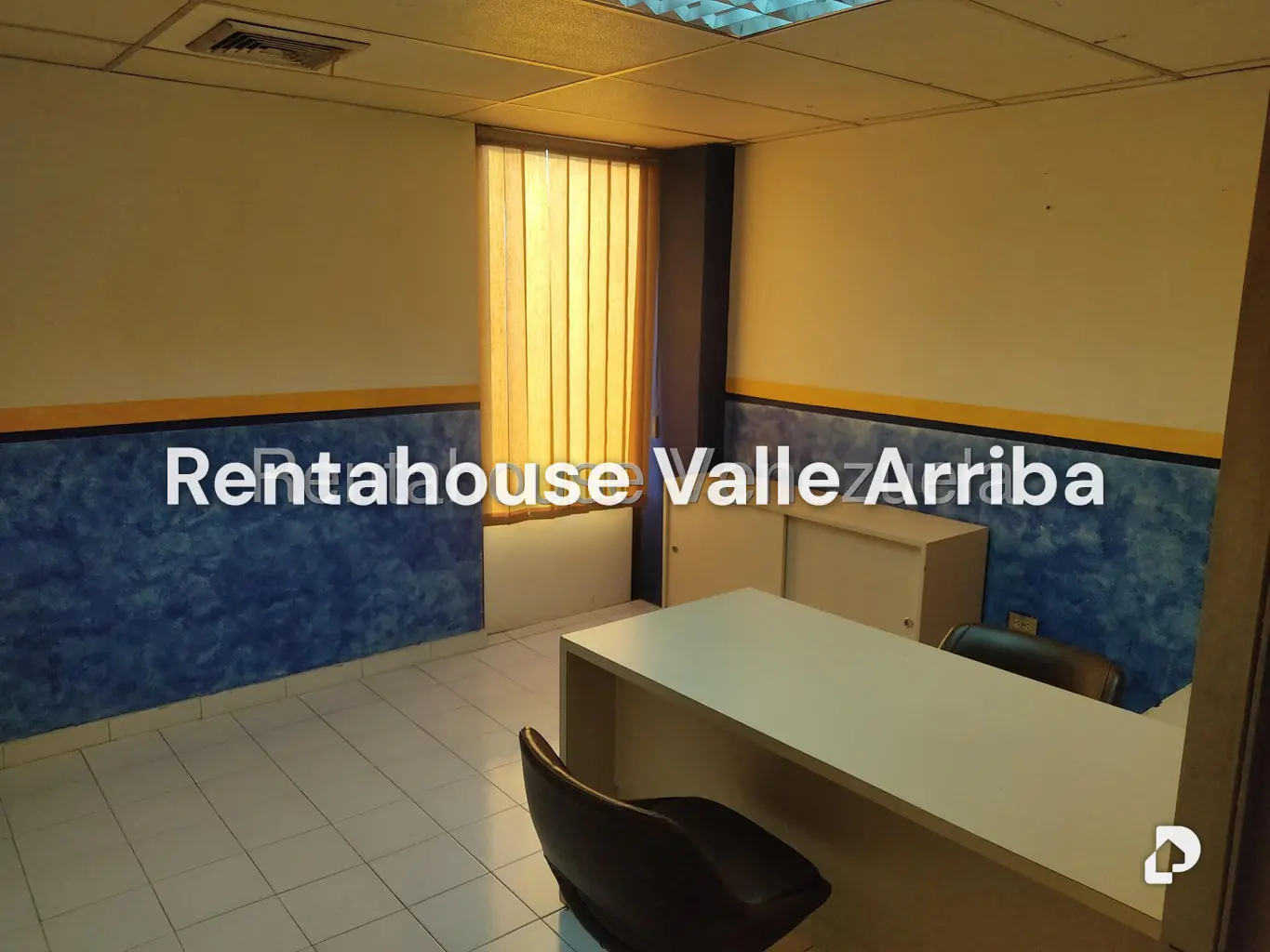 Local comercial en La Urbina, Caracas – 13