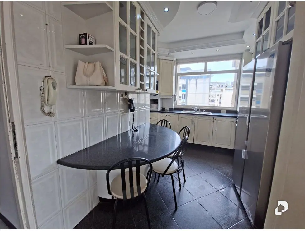 Apartamento en Las Palmas, Caracas – 12