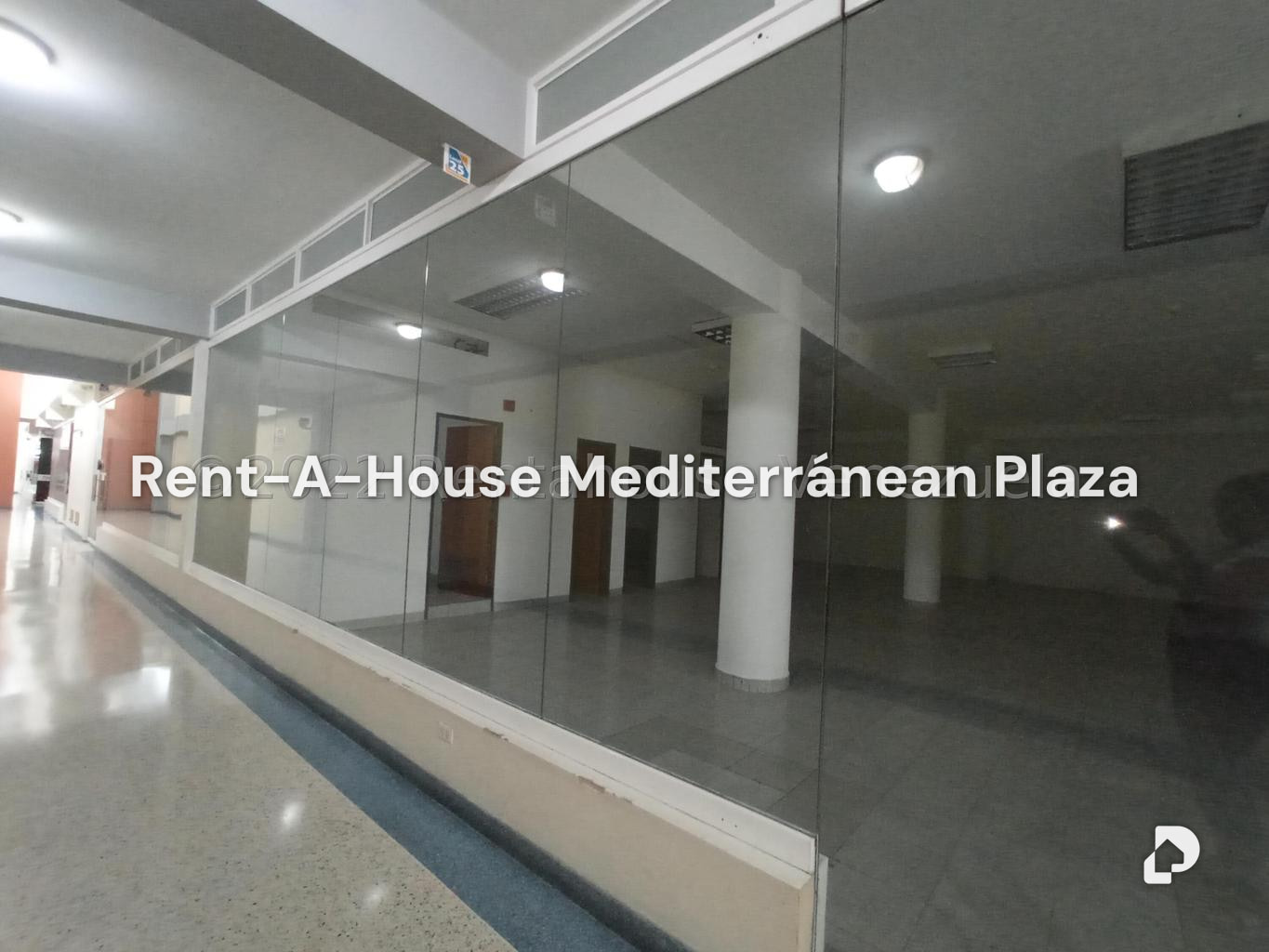 Local comercial en Castillito, San Diego – 2