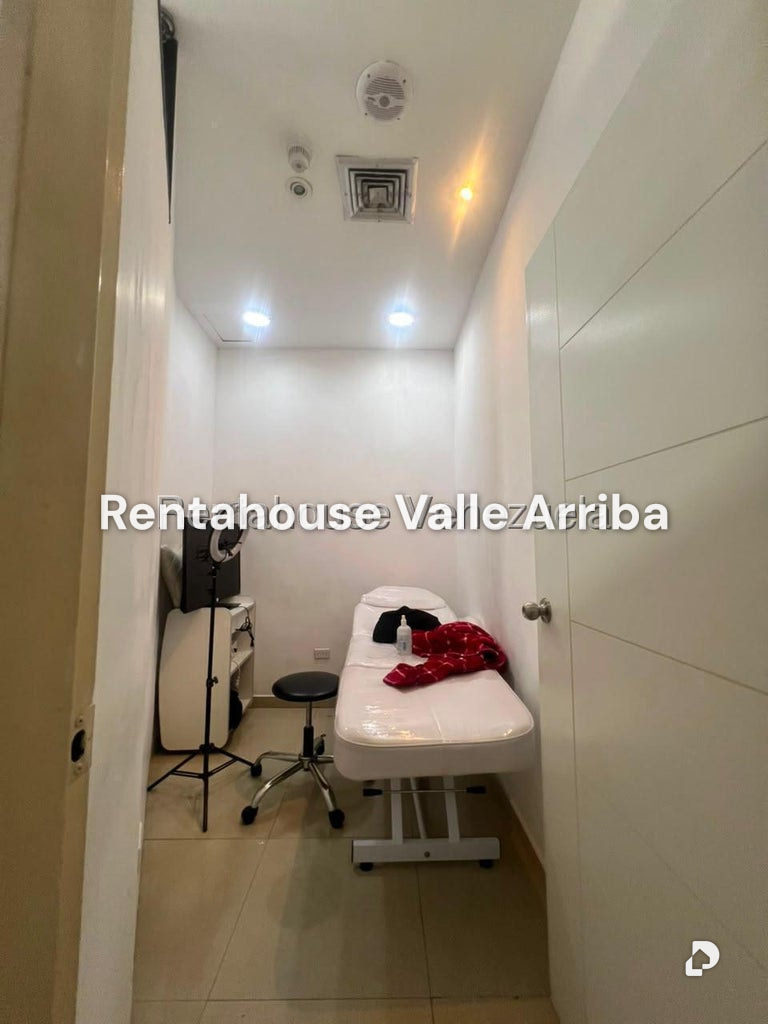 Local comercial en El Cafetal, Caracas – 13