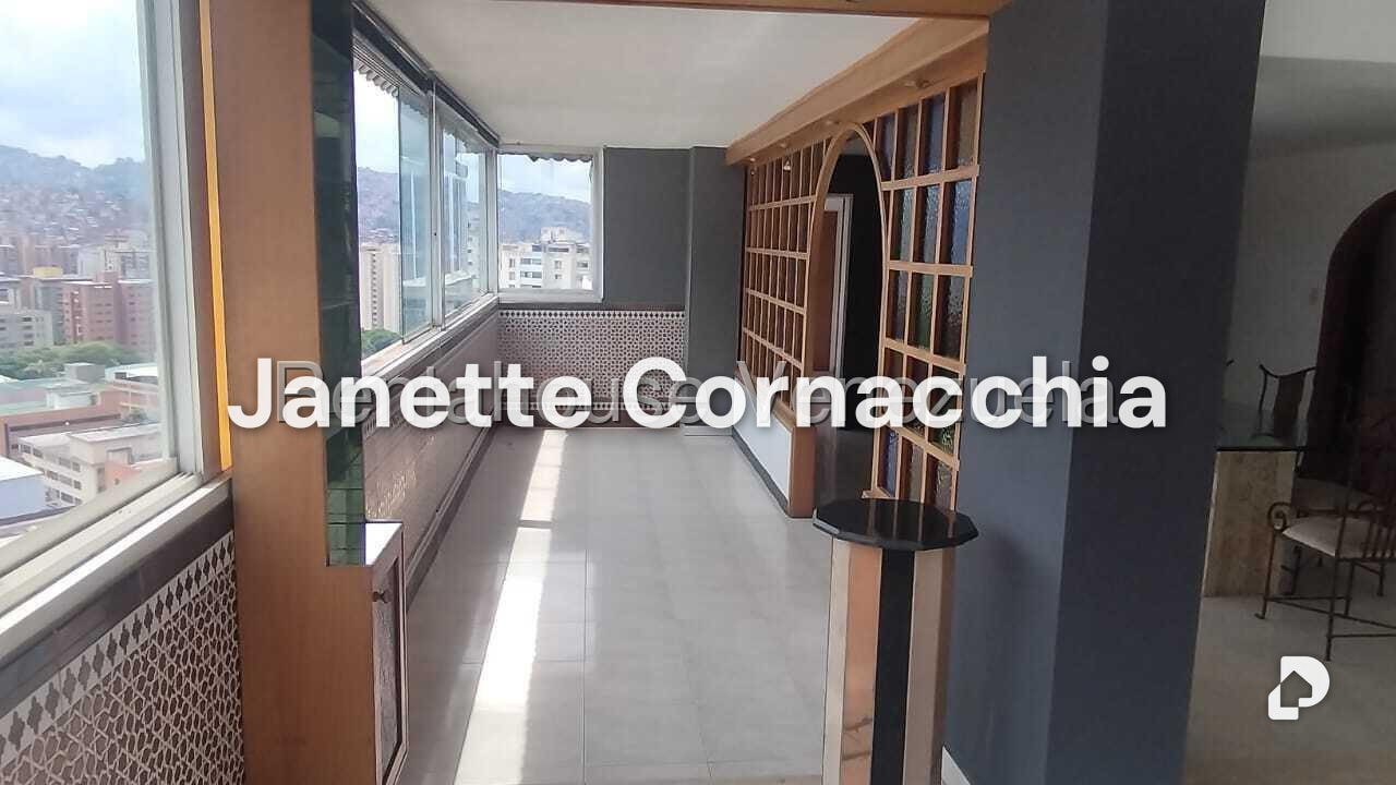 Apartamento en La Urbina, Caracas