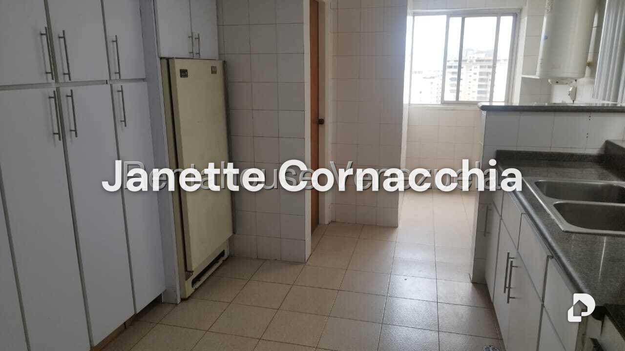 Apartamento en La Urbina, Caracas
