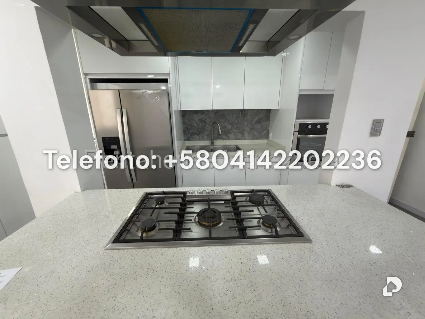 Apartamento en Los Palos Grandes, Caracas – 7