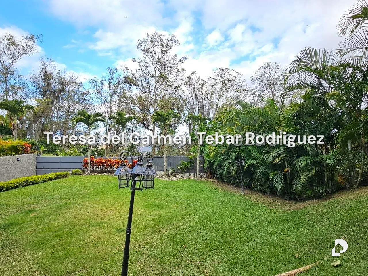 Casa en La Lagunita Country Club, Caracas