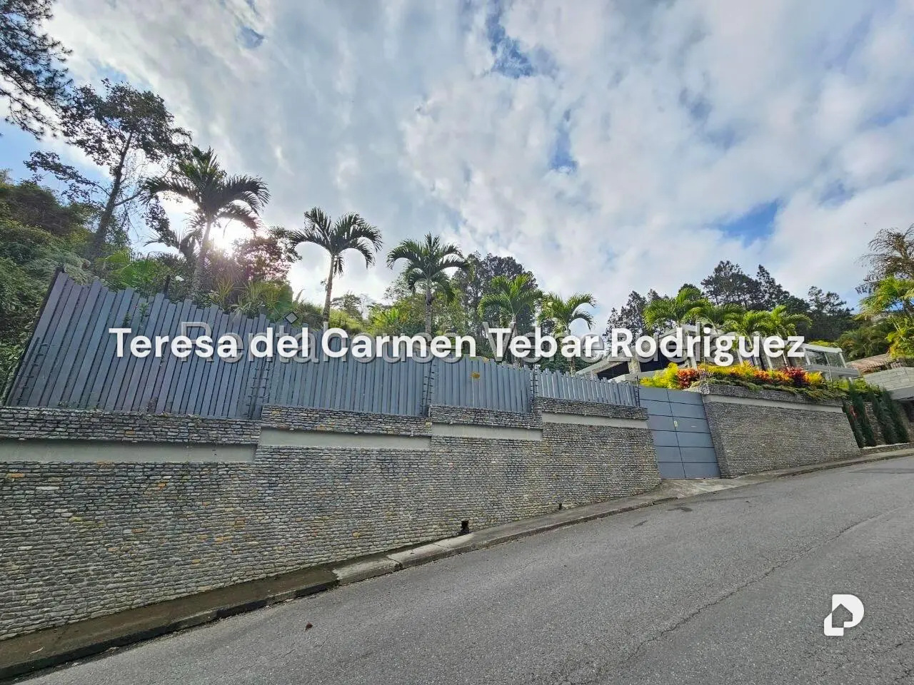Casa en La Lagunita Country Club, Caracas