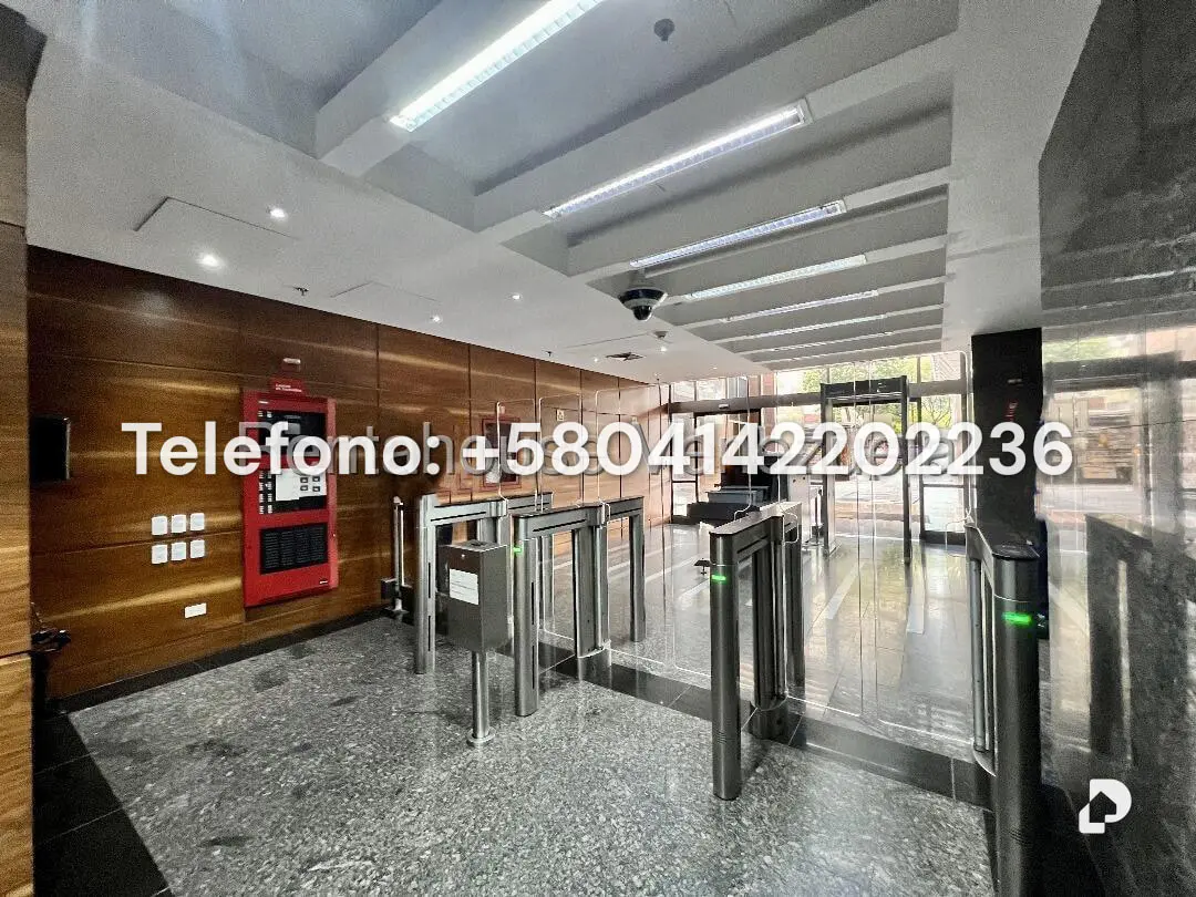 Oficina en Chacao, Caracas – 13