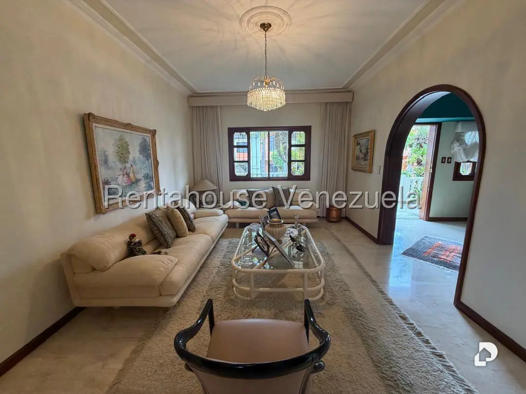 Casa en Los Samanes, Caracas – 2