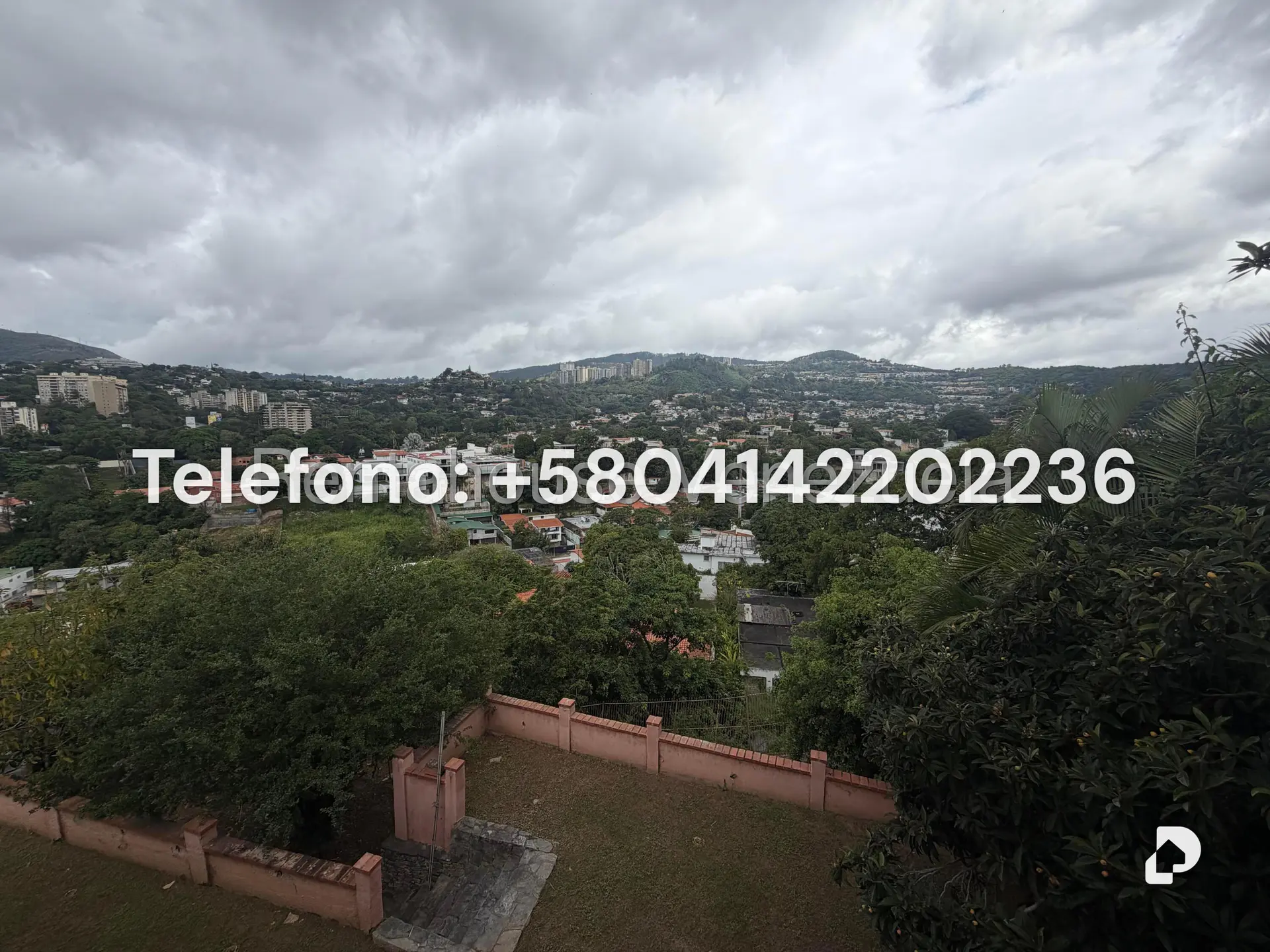 Casa en Prados del Este, Caracas – 23