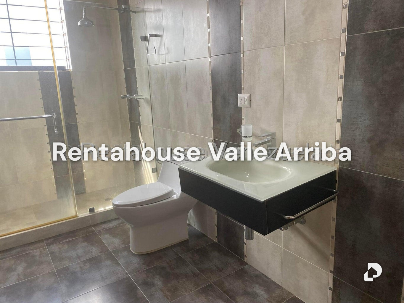 Apartamento en Solar del Hatillo, Caracas – 24