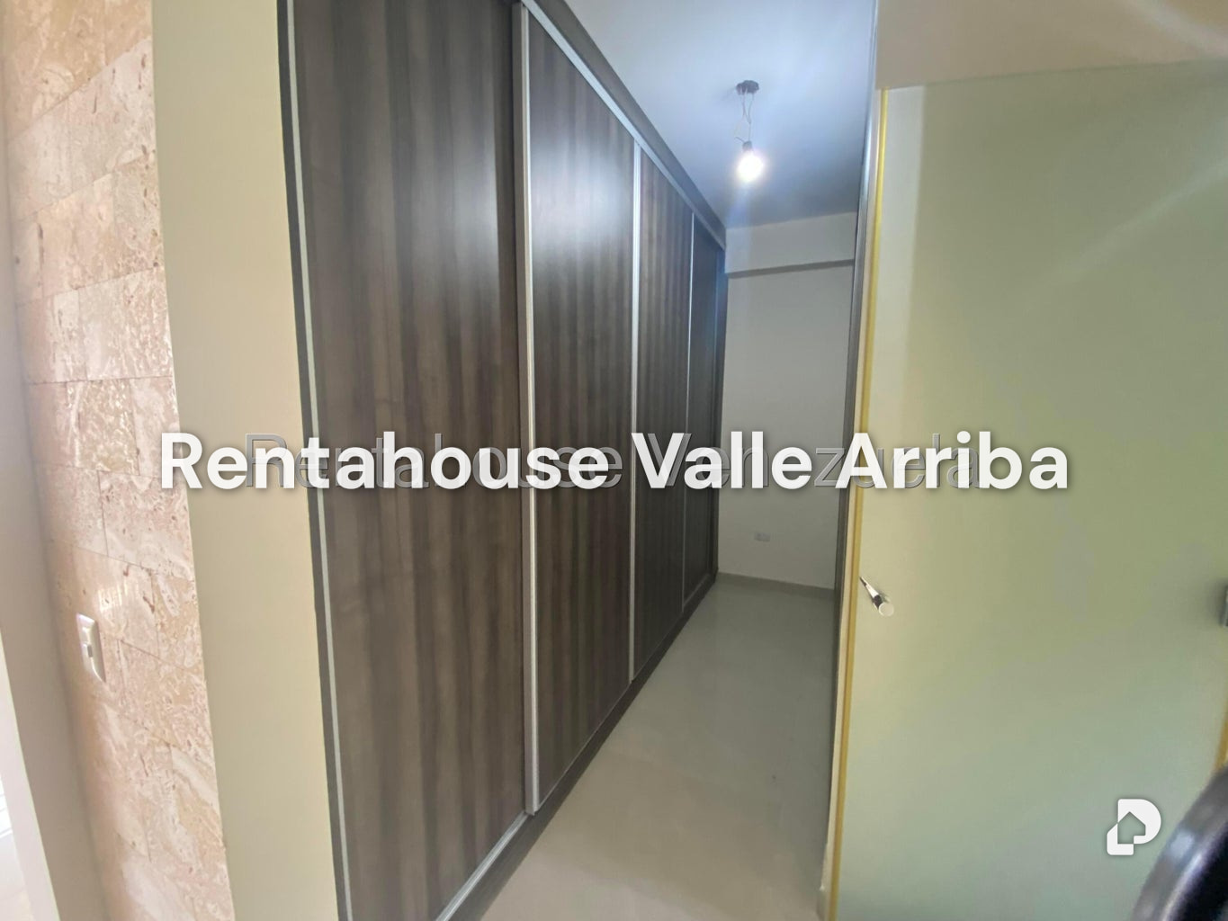 Apartamento en Solar del Hatillo, Caracas – 29