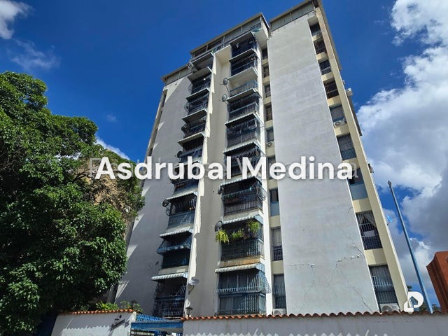 Apartamento en Montalbán I, Caracas – 1