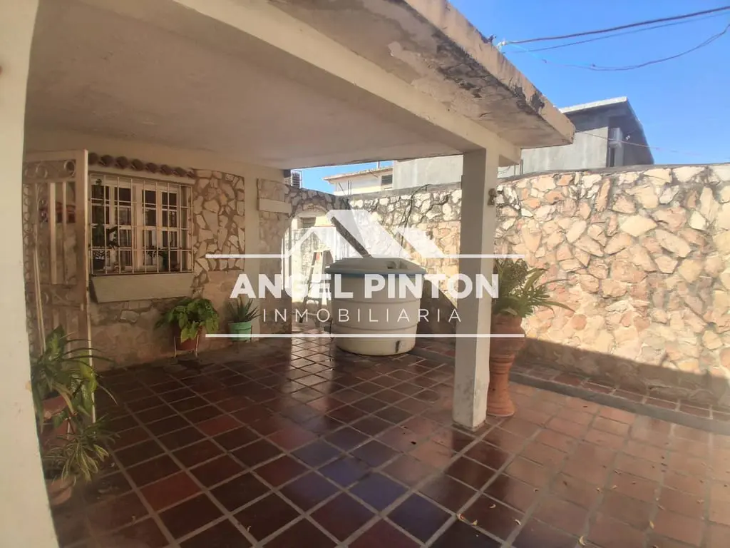 House in Maracaibo - 1