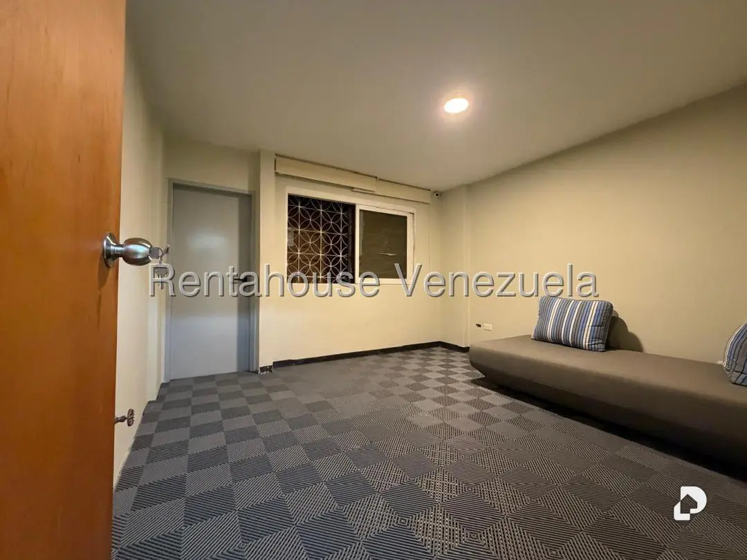 House in La California Norte, Caracas – 15