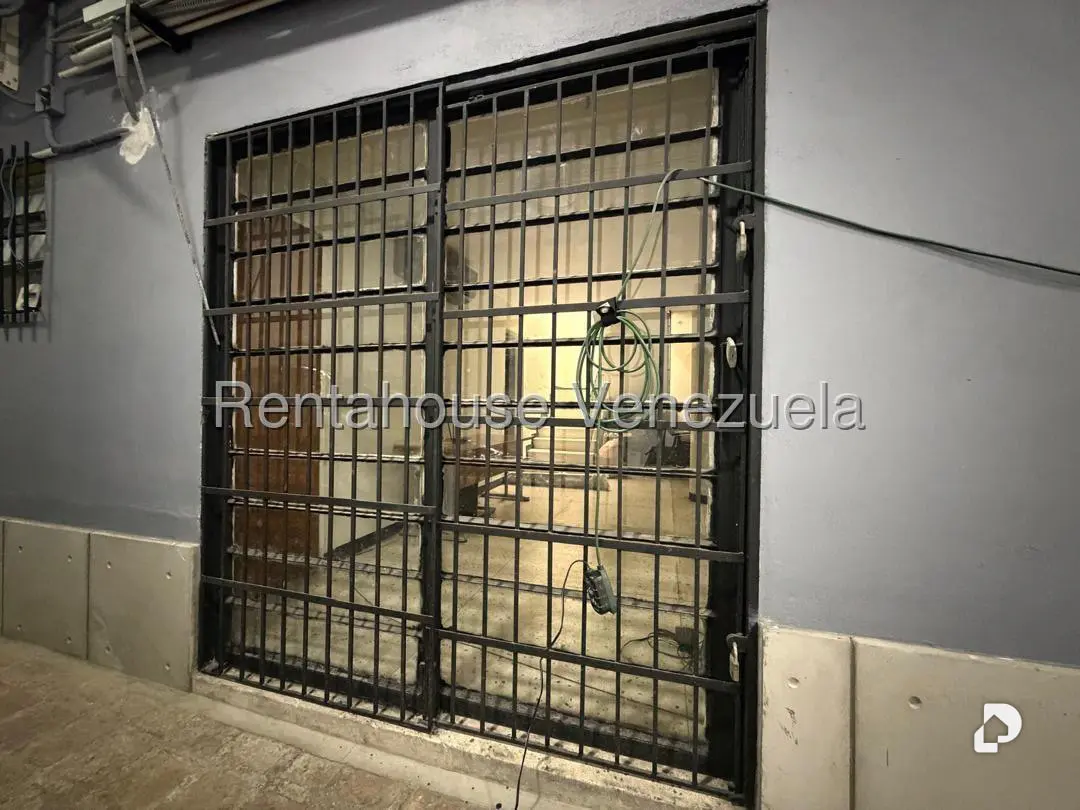 House in La California Norte, Caracas – 21