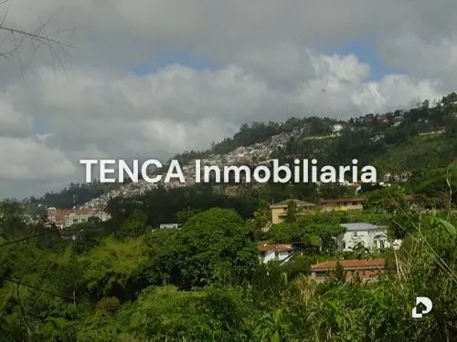 Land in La Unión, Caracas – 10