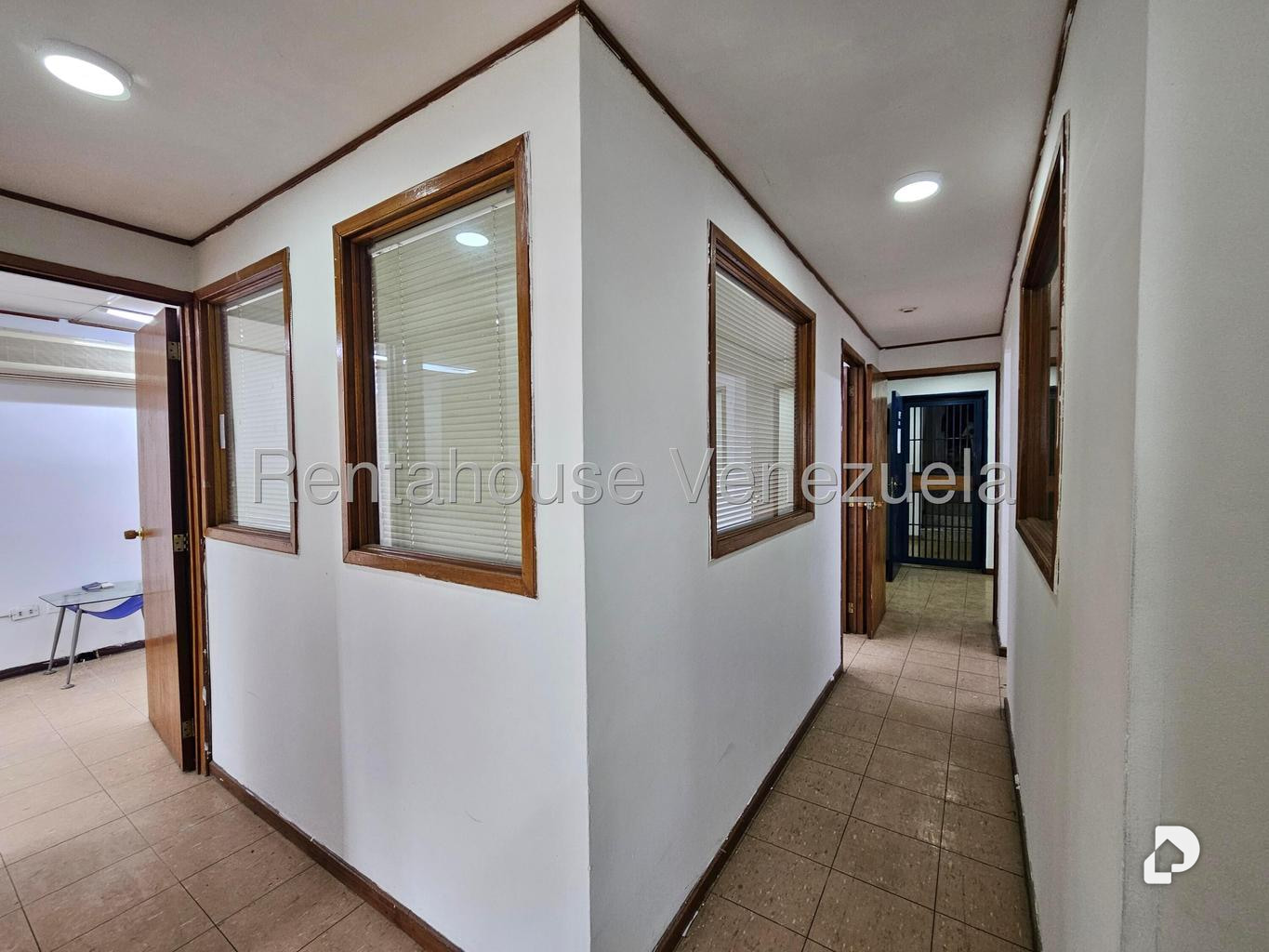 Oficina en Parroquia Catedral, Caracas – 15