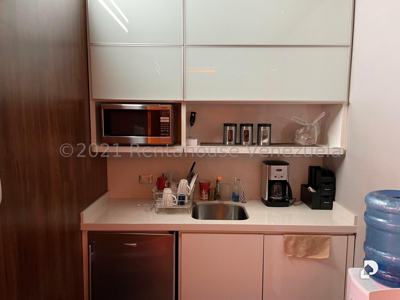 Oficina en Los Palos Grandes, Caracas – 20