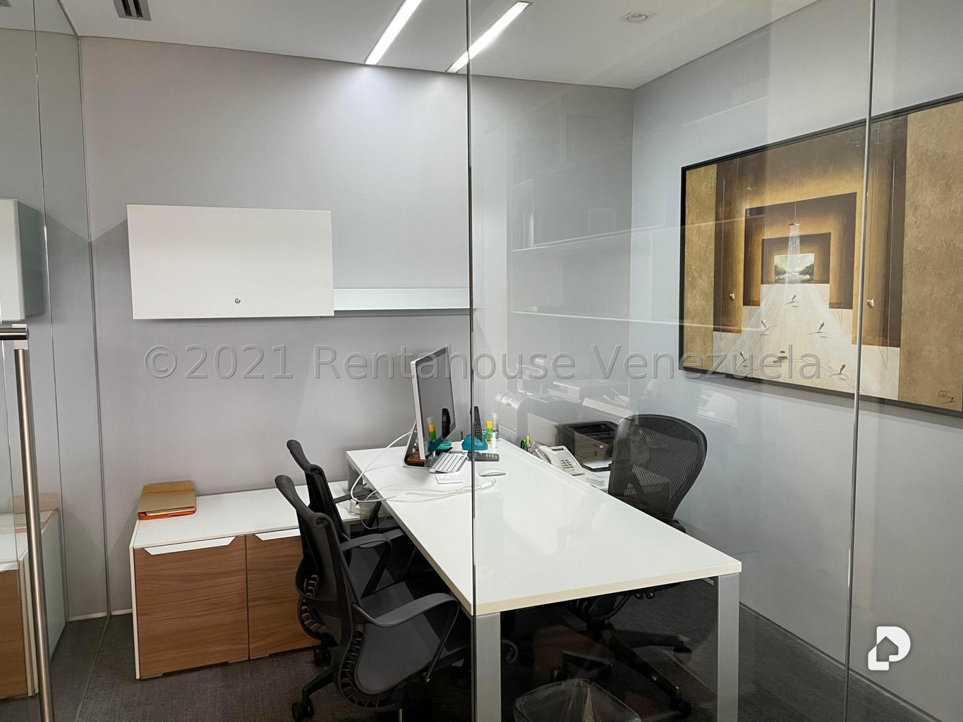 Oficina en Los Palos Grandes, Caracas – 15