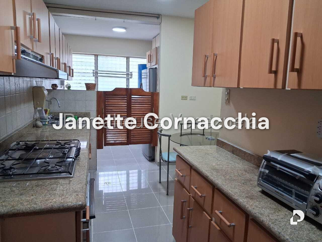 Apartamento en La Urbina, Caracas – 9