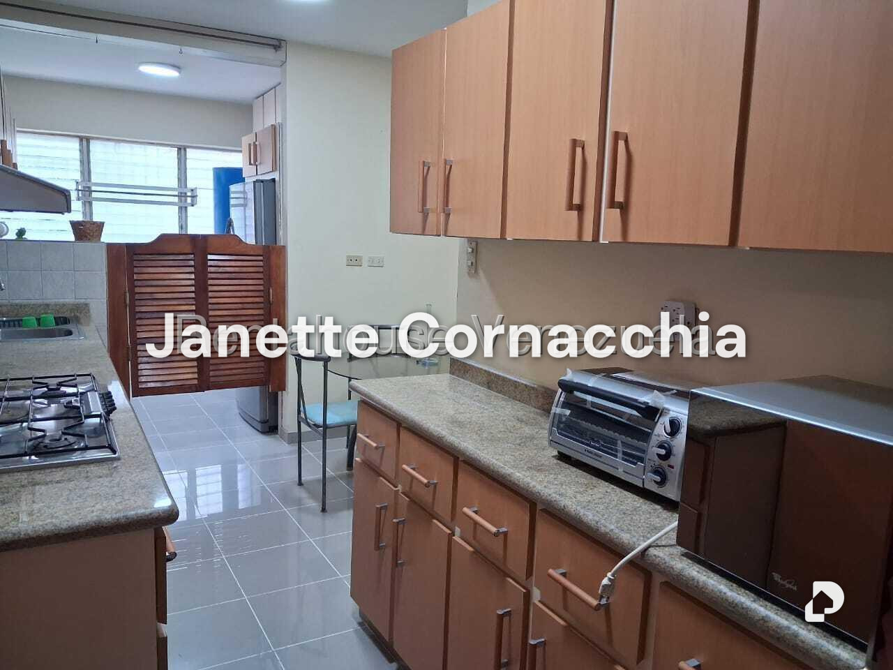 Apartamento en La Urbina, Caracas – 10