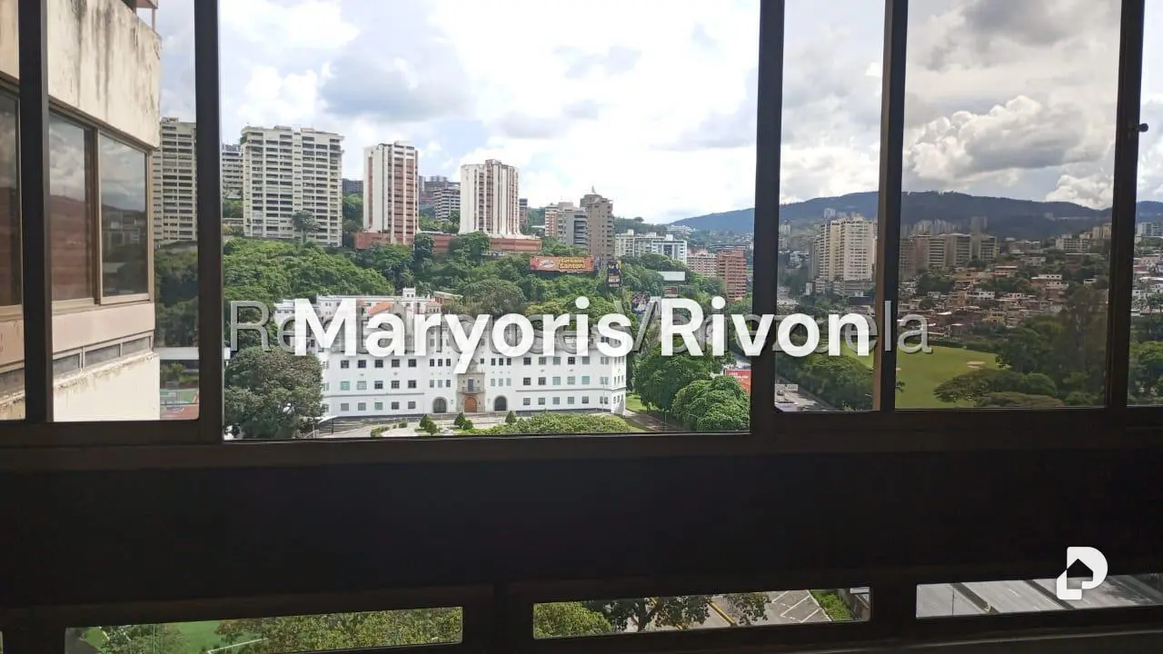 Apartamento en Santa Rosa de Lima, Caracas – 16