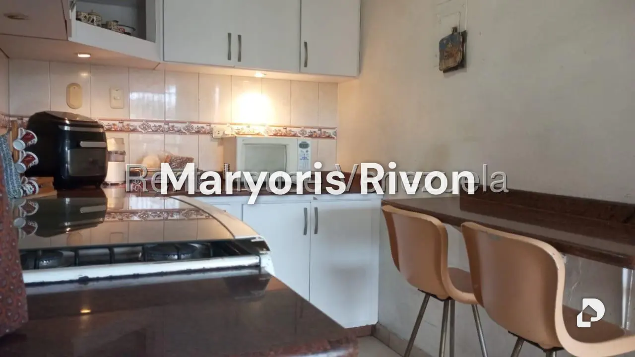 Apartamento en Santa Rosa de Lima, Caracas – 24