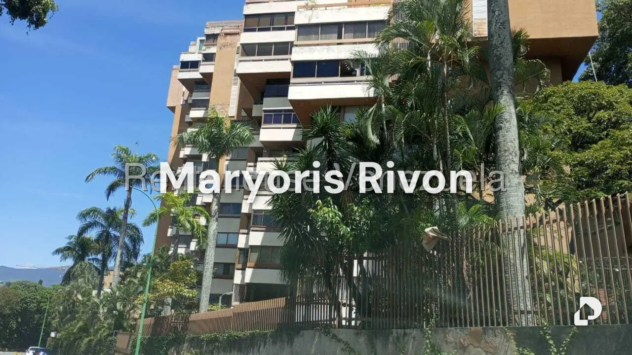 Apartamento en Santa Rosa de Lima, Caracas – 1