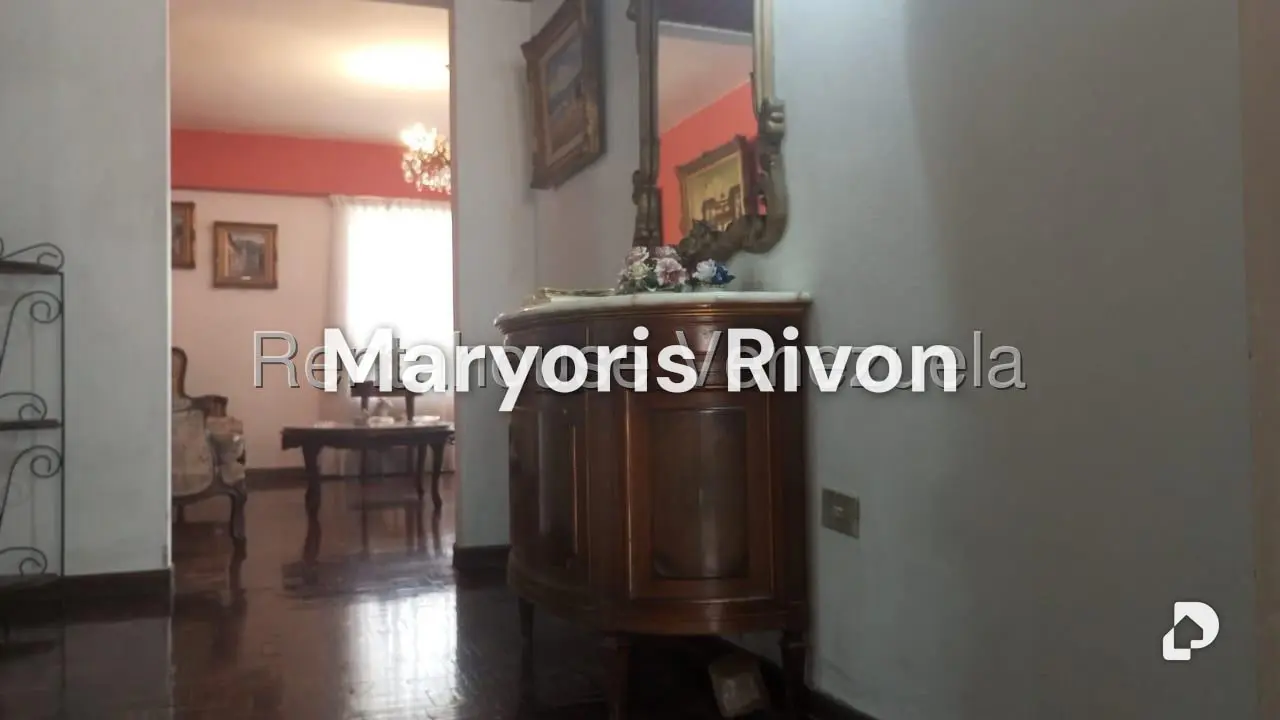 Apartamento en Santa Rosa de Lima, Caracas – 10