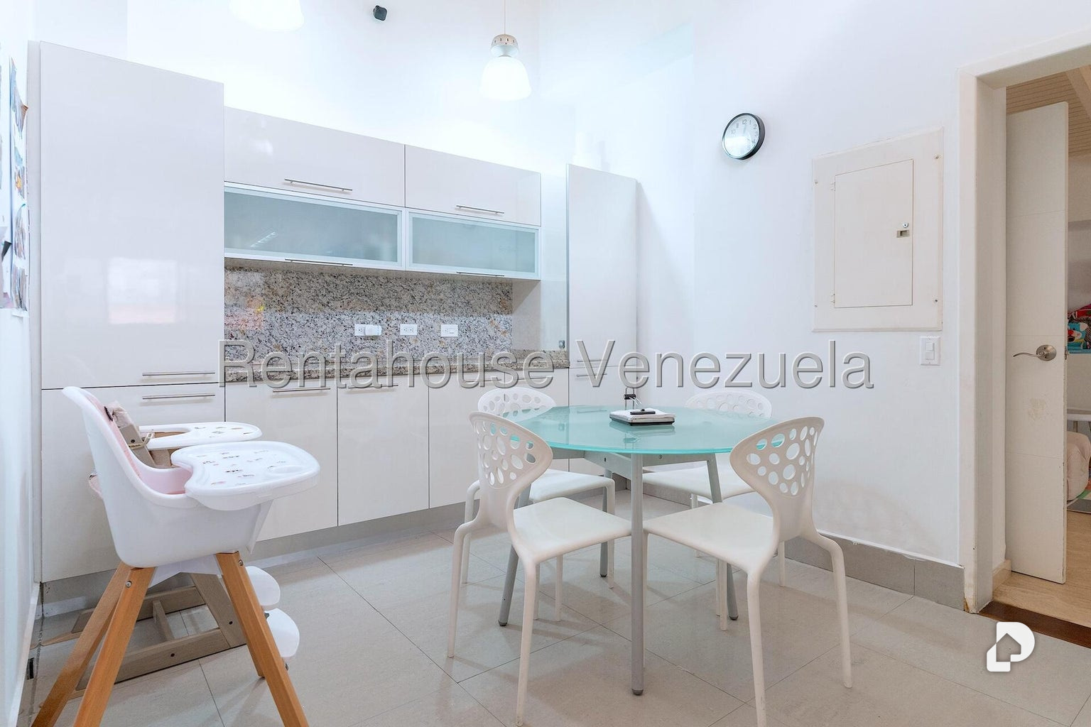 Casa en La Lagunita Country Club, Caracas – 21