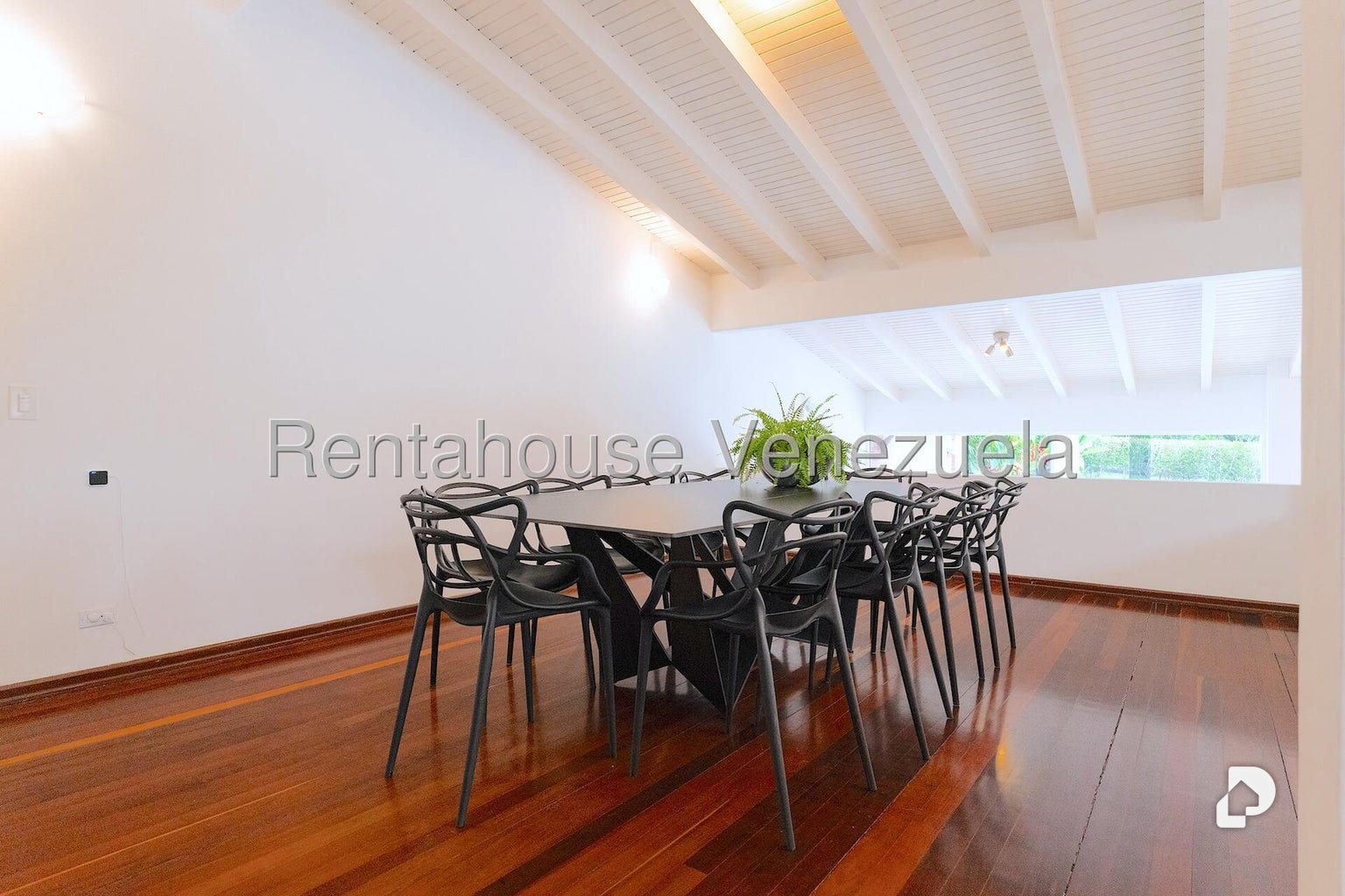 Casa en La Lagunita Country Club, Caracas – 25