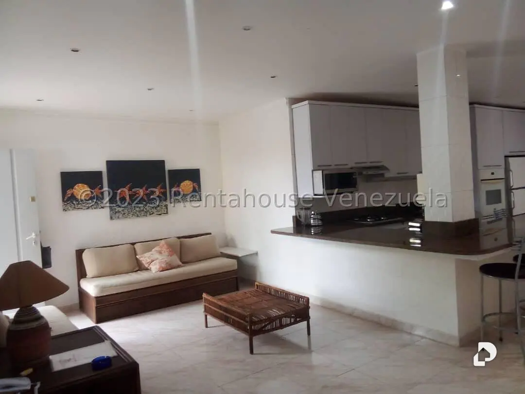 Apartamento en Ciudad Balneario Higuerote, Higuerote – 2