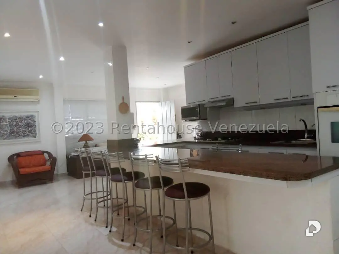 Apartamento en Ciudad Balneario Higuerote, Higuerote – 3
