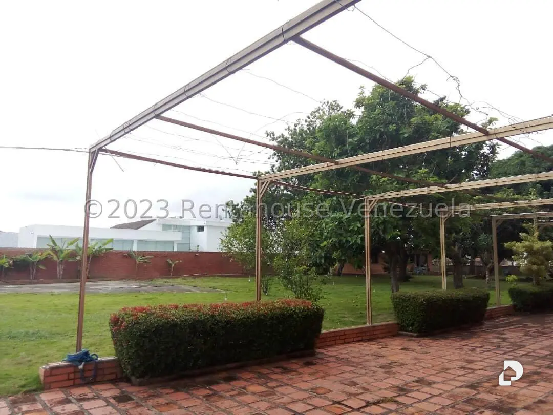 Apartamento en Ciudad Balneario Higuerote, Higuerote – 25