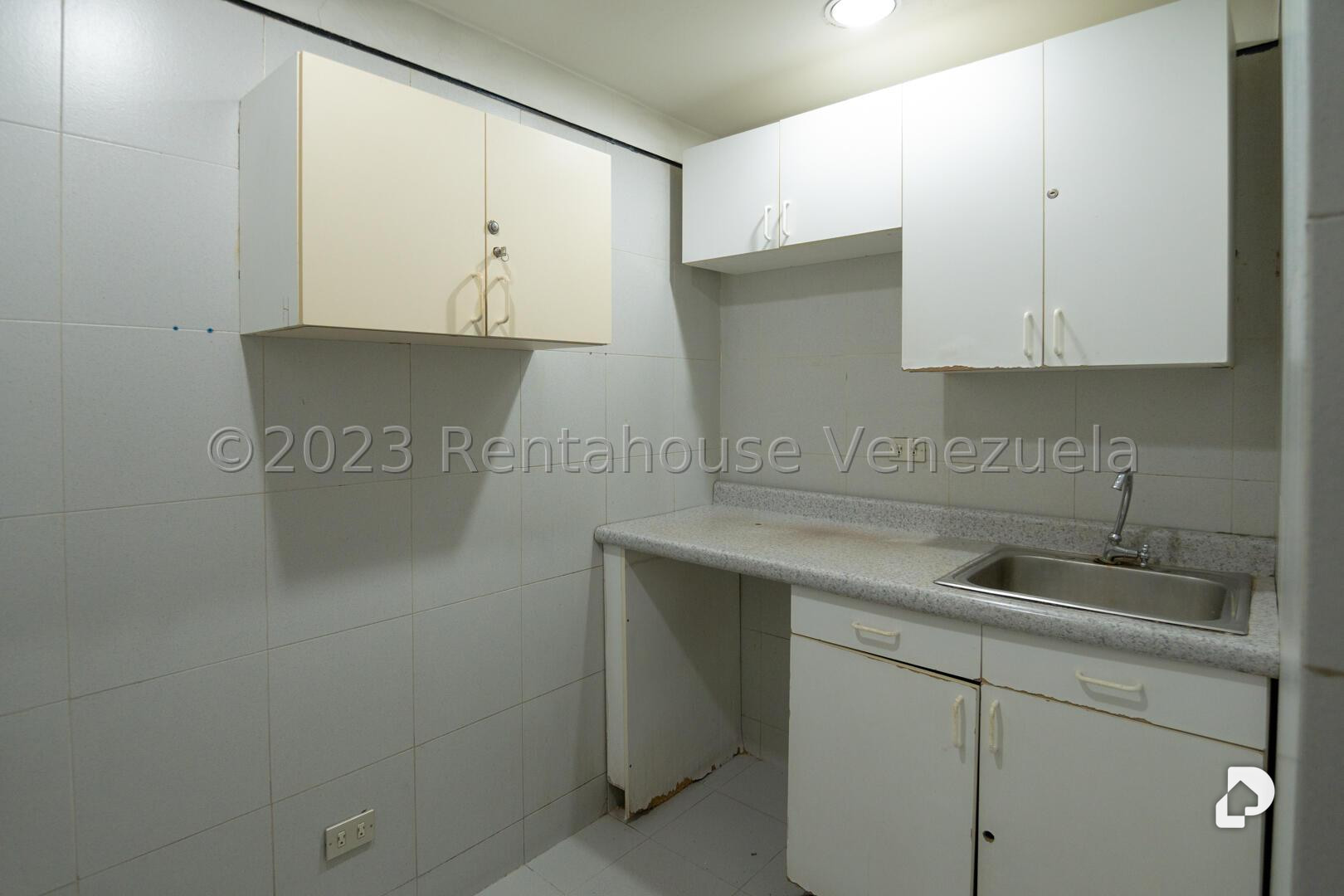 Oficina en Campo Alegre, Caracas – 20