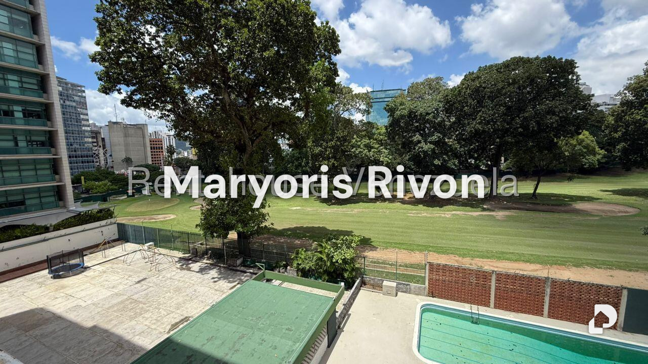Apartamento en Campo Alegre, Caracas – 22