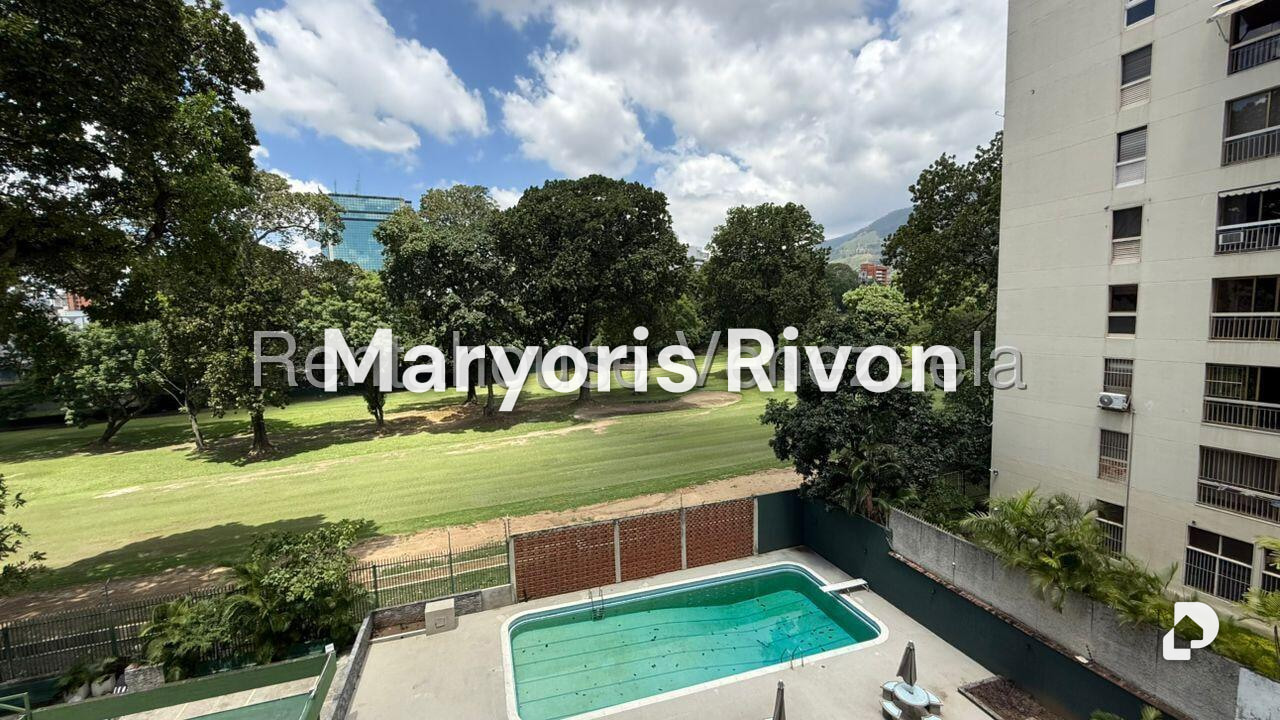 Apartamento en Campo Alegre, Caracas – 21
